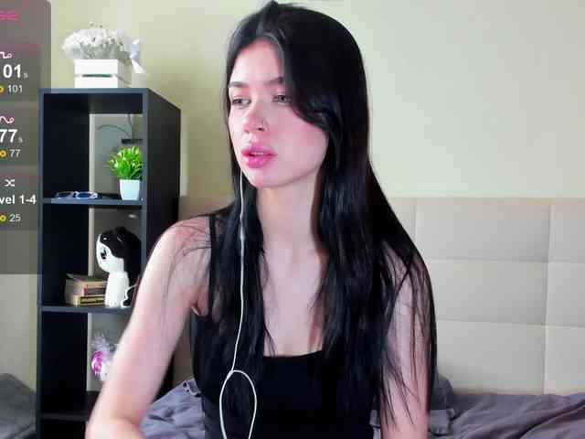 SilasCoraline webcam