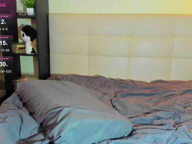 SilasCoraline webcam