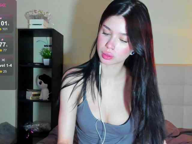 SilasCoraline webcam