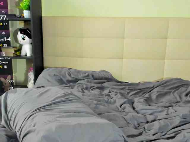 SilasCoraline webcam