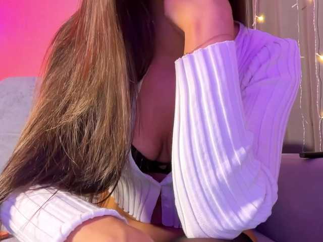 MillyMillya's BongaCams show and profile