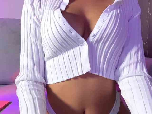 MillyMia webcam