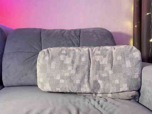 MillyMia webcam