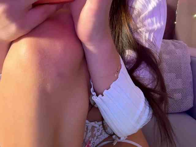 MillyMillya Sex Cam Show