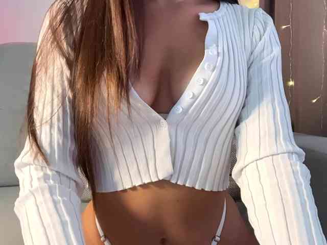 MillyMia webcam