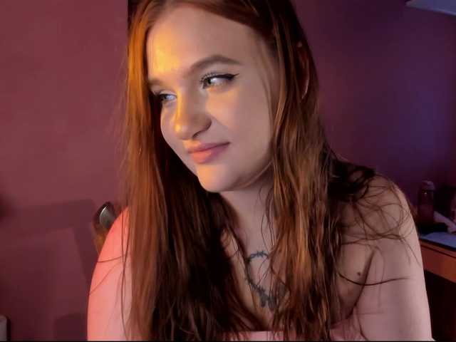CarolineLovers live cam on BongaCams