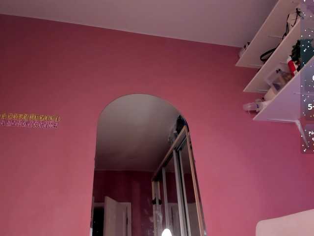 CarolineLovers live cam on BongaCams