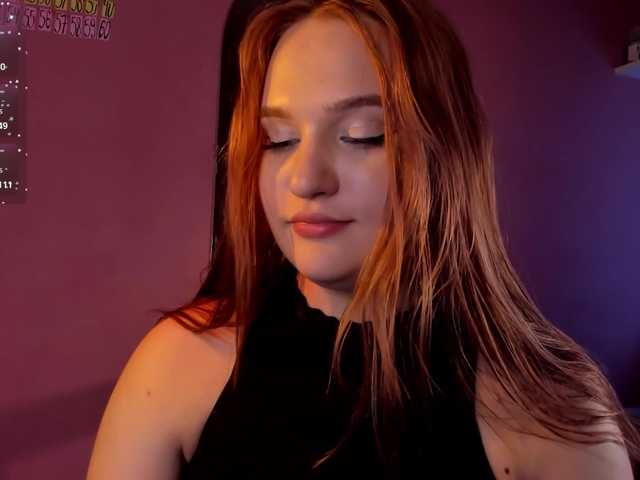 CarolineLovers's BongaCams show and profile