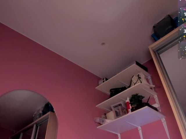 CarolineLovers live cam on BongaCams