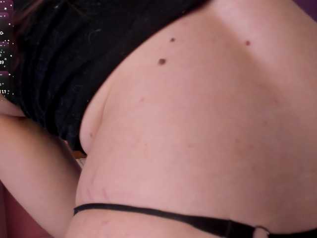 CarolineLovers's BongaCams show and profile