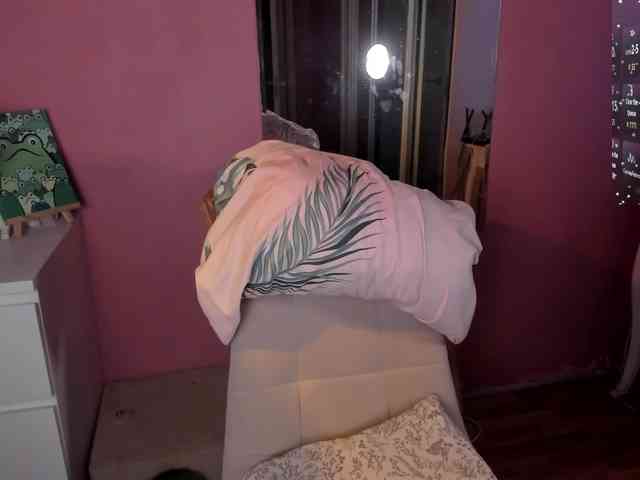 CarolineLovers webcam