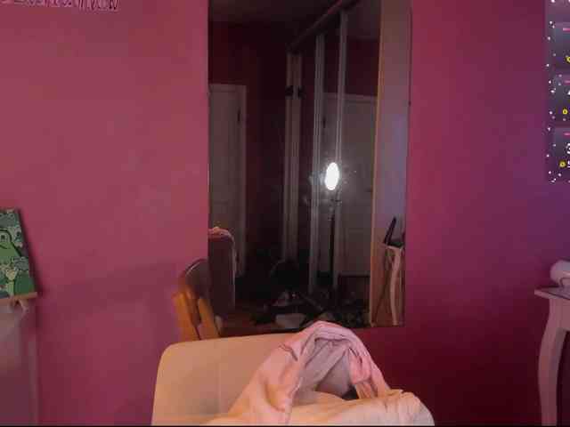 CarolineLovers webcam