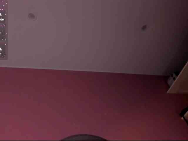 CarolineLovers webcam