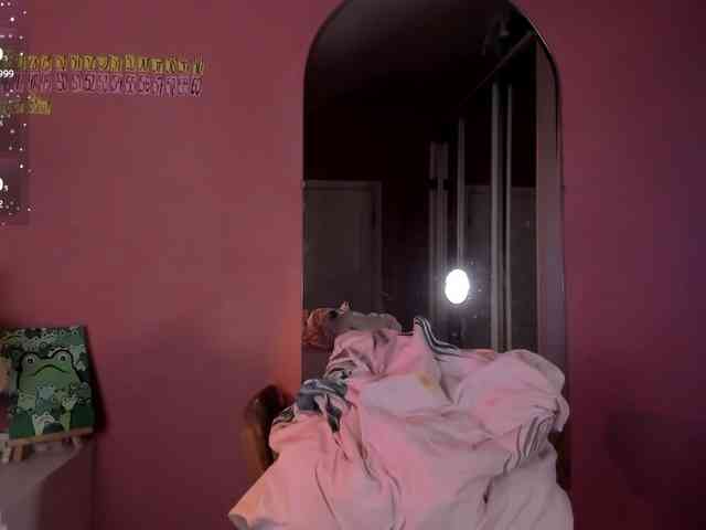 CarolineLovers Live Webcam on BongaCams