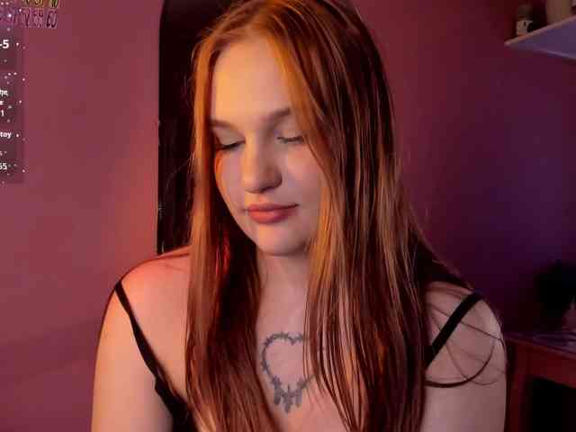 CarolineLovers webcam