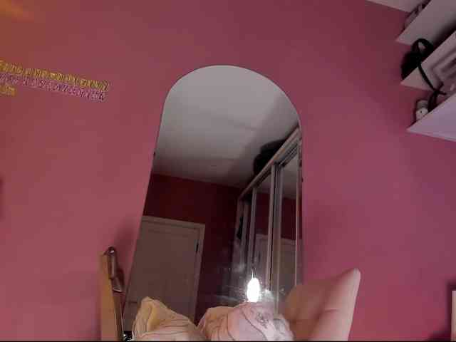 CarolineLovers webcam