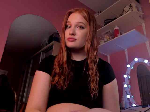 CarolineLovers webcam