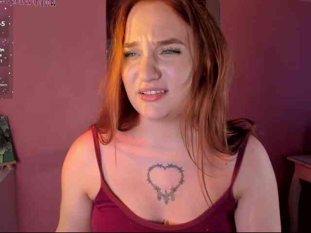 CarolineLovers webcam