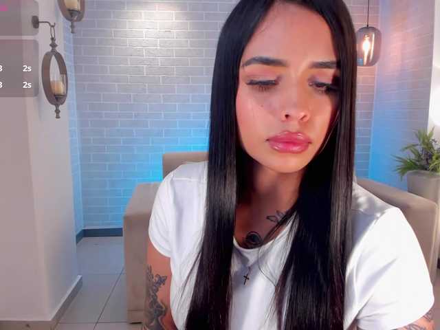 MariaHerrera live cam on BongaCams