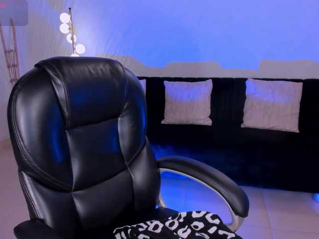 MariaHerrera live cam on BongaCams