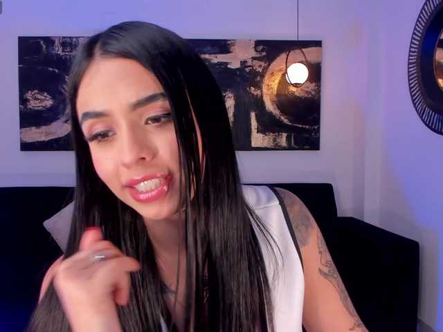 MariaHerrera live cam on BongaCams
