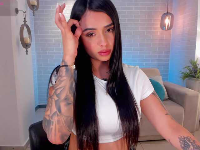 MariaHerrera live cam on BongaCams