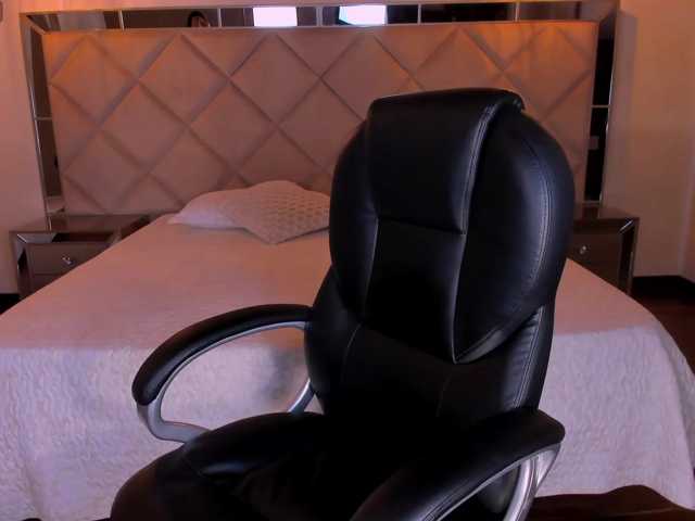 MariaHerrera live cam on BongaCams