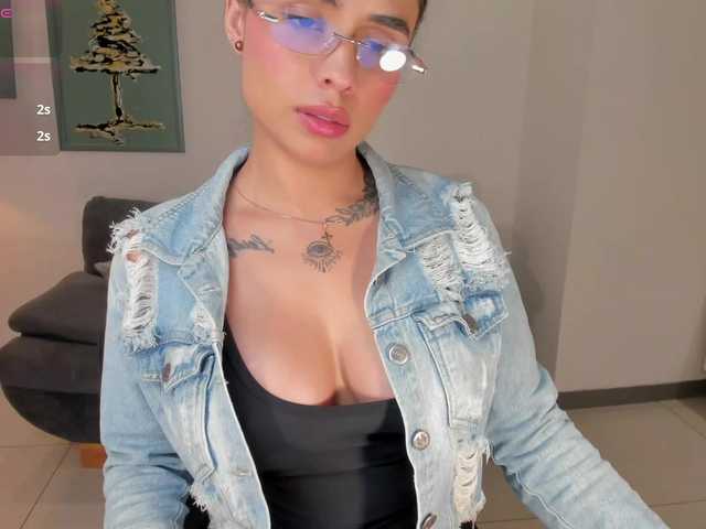 MariaHerrera live webcam show