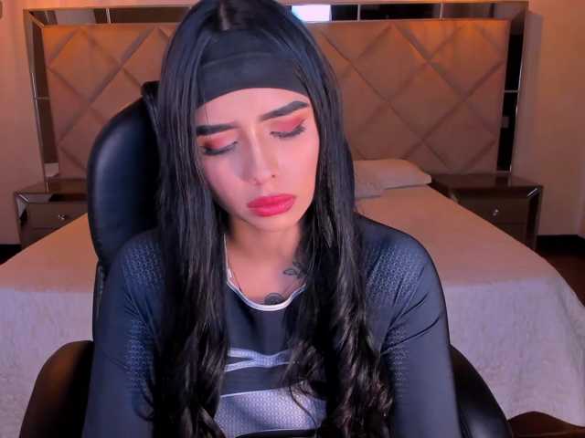 MariaHerrera live cam on BongaCams