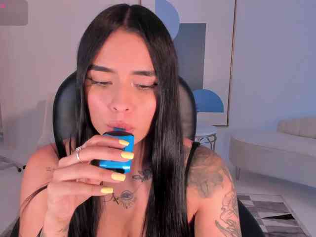 MariaHerrera webcam