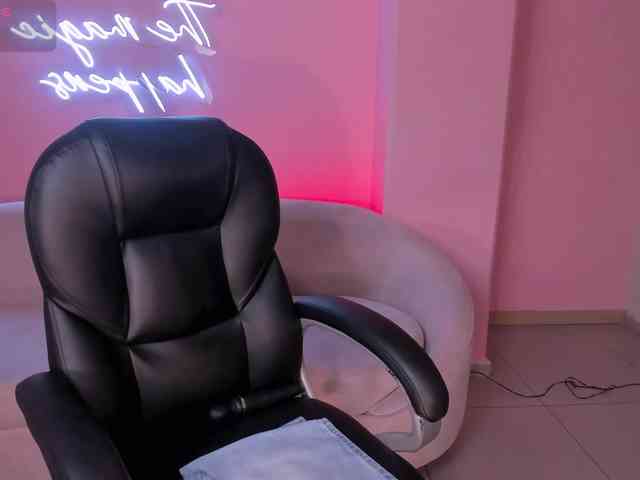 MariaHerrera webcam