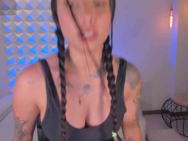 MariaHerrera webcam