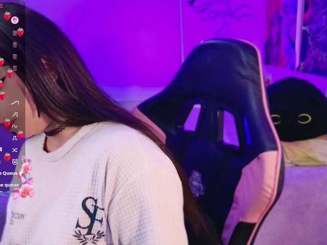 arieyaraa live cam on BongaCams