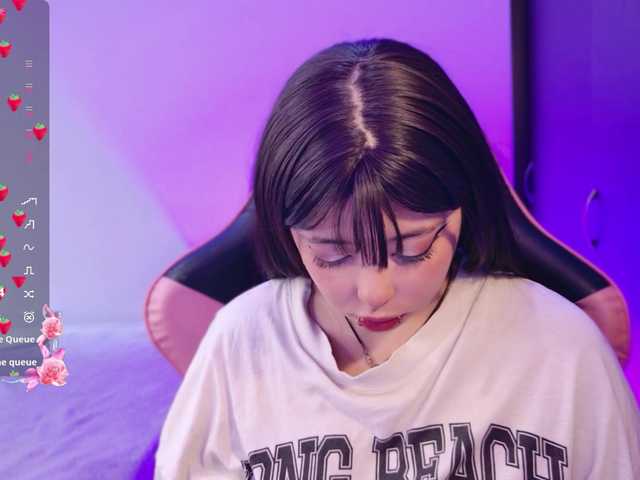 arieyaraa live cam on BongaCams