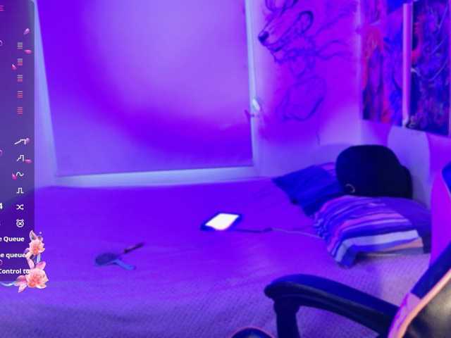 arieyaraa live cam on BongaCams
