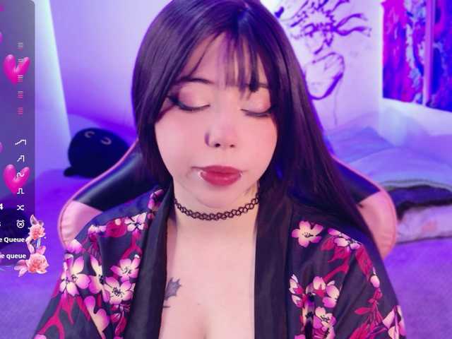 arieyaraa live cam on BongaCams