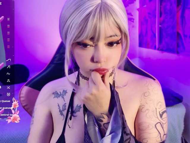 arieyaraa live cam on BongaCams