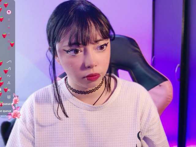 arieyaraa live cam on BongaCams