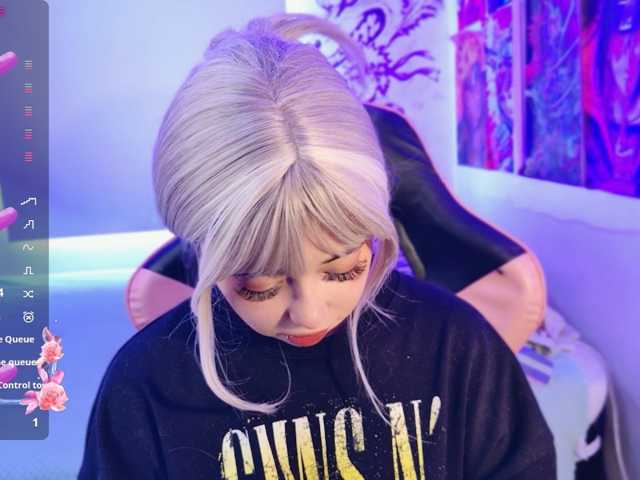 arieyaraa, en directo ahora en BongaCams