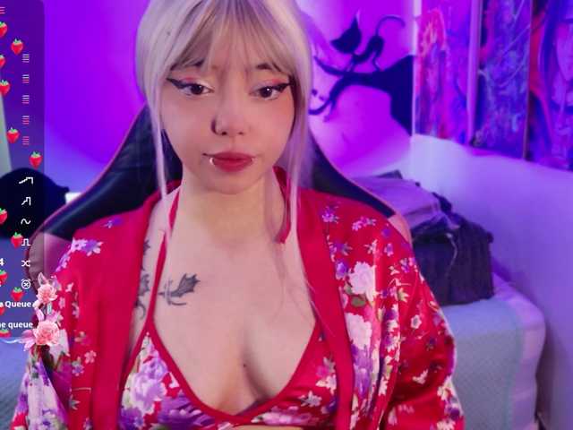 arieyaraa live cam on BongaCams