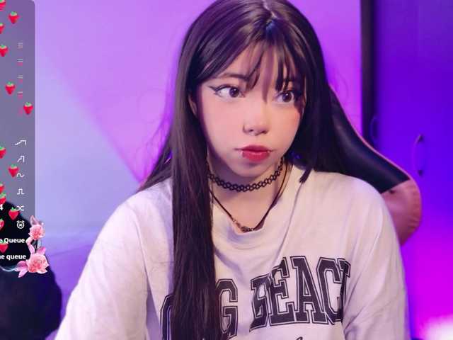 arieyaraa live cam on BongaCams