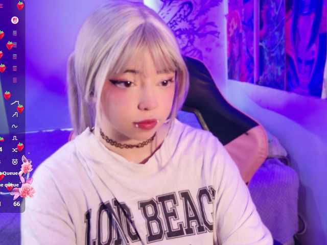 arieyaraa live cam on BongaCams