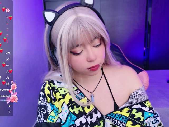 arieyaraa live cam on BongaCams