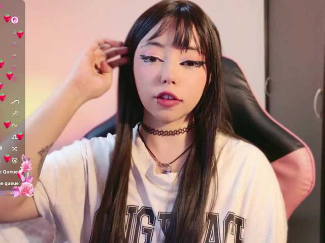 arieyaraa live cam on BongaCams