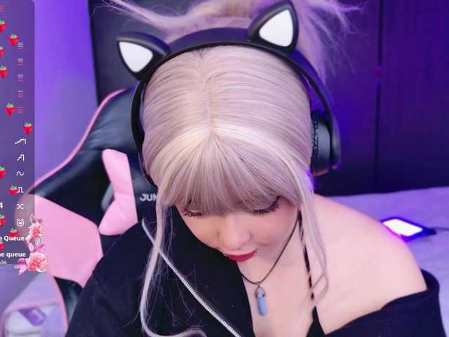 arieyaraa live cam on BongaCams