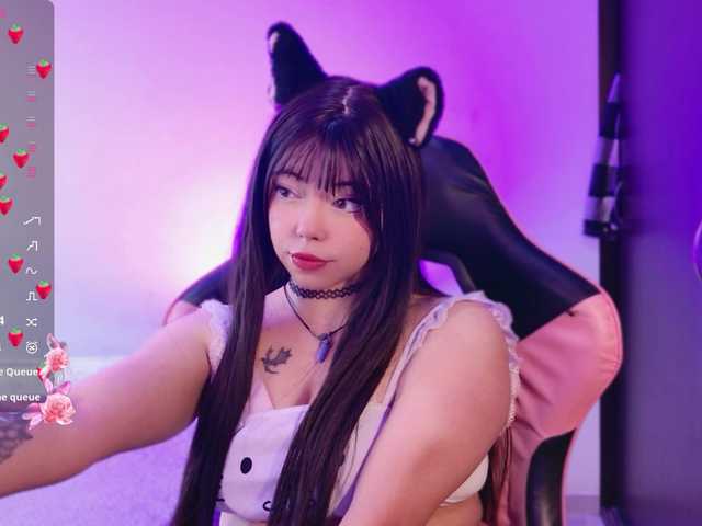 arieyaraa live cam on BongaCams