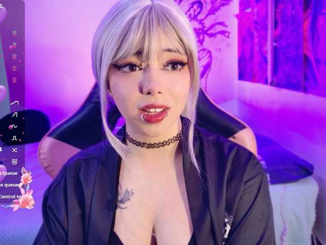 arieyaraa live cam on BongaCams