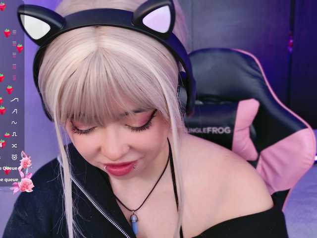 arieyaraa live cam on BongaCams