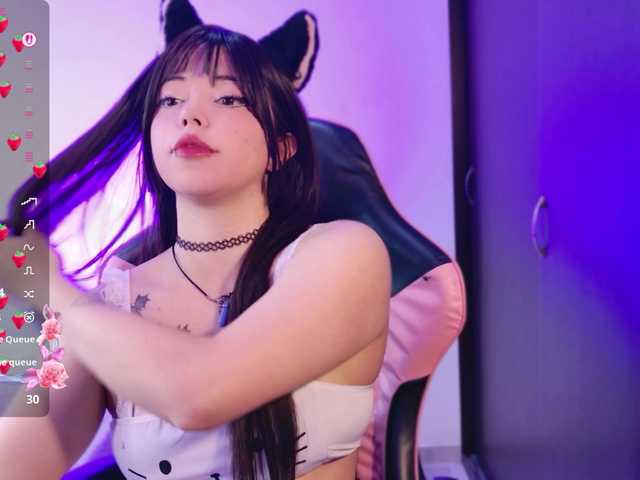 arieyaraa live webcam show