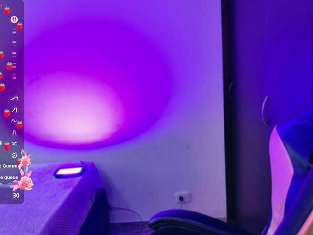 arieyaraa live webcam show